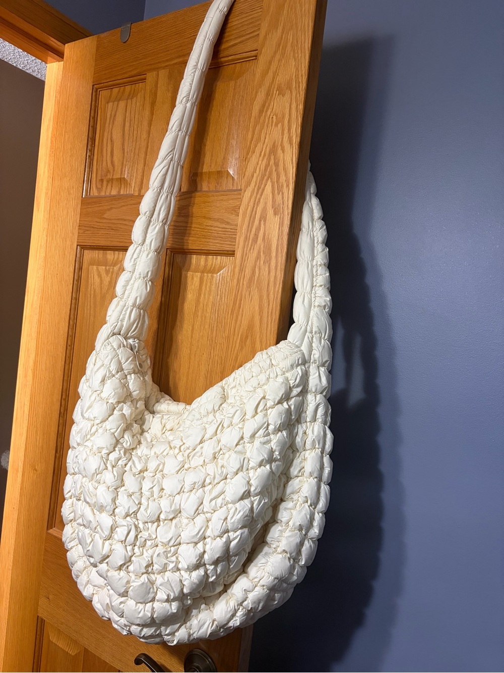 White Quilted Crochet Hobo Shoulder Bag - Unbranded